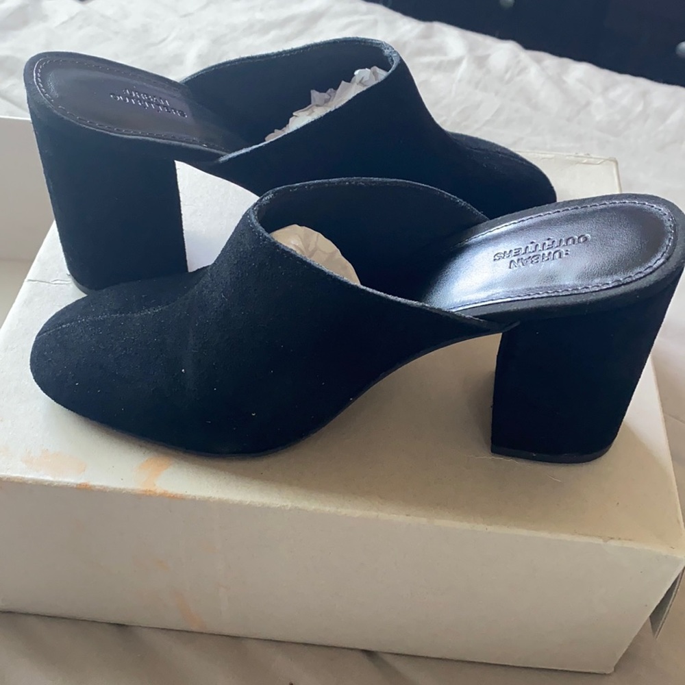 Brand new urban outfitters slip on booties.